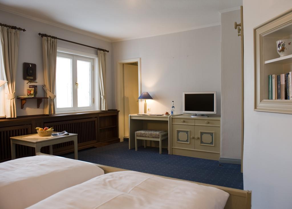Hotel Friesenhof Wenningstedt-Braderup Room photo